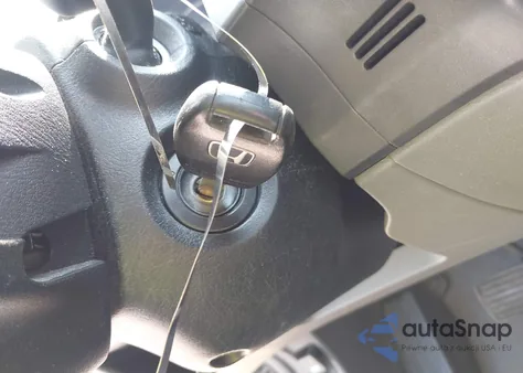 2010 Honda Civic Lx z USA, uszkodzony, nr VIN 19XFA1F51AE007872